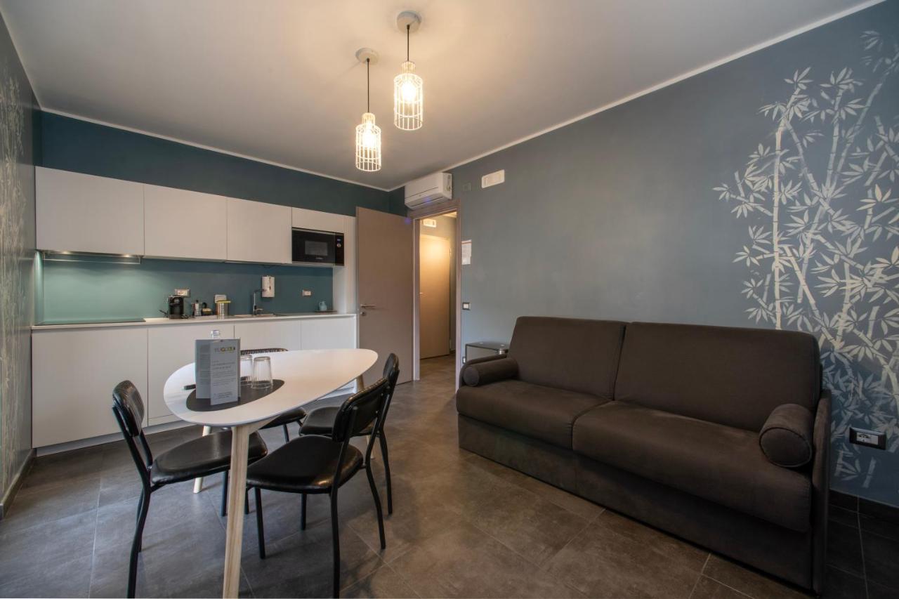 YUGOGO MILANO 25 Trento Centro Exterior foto